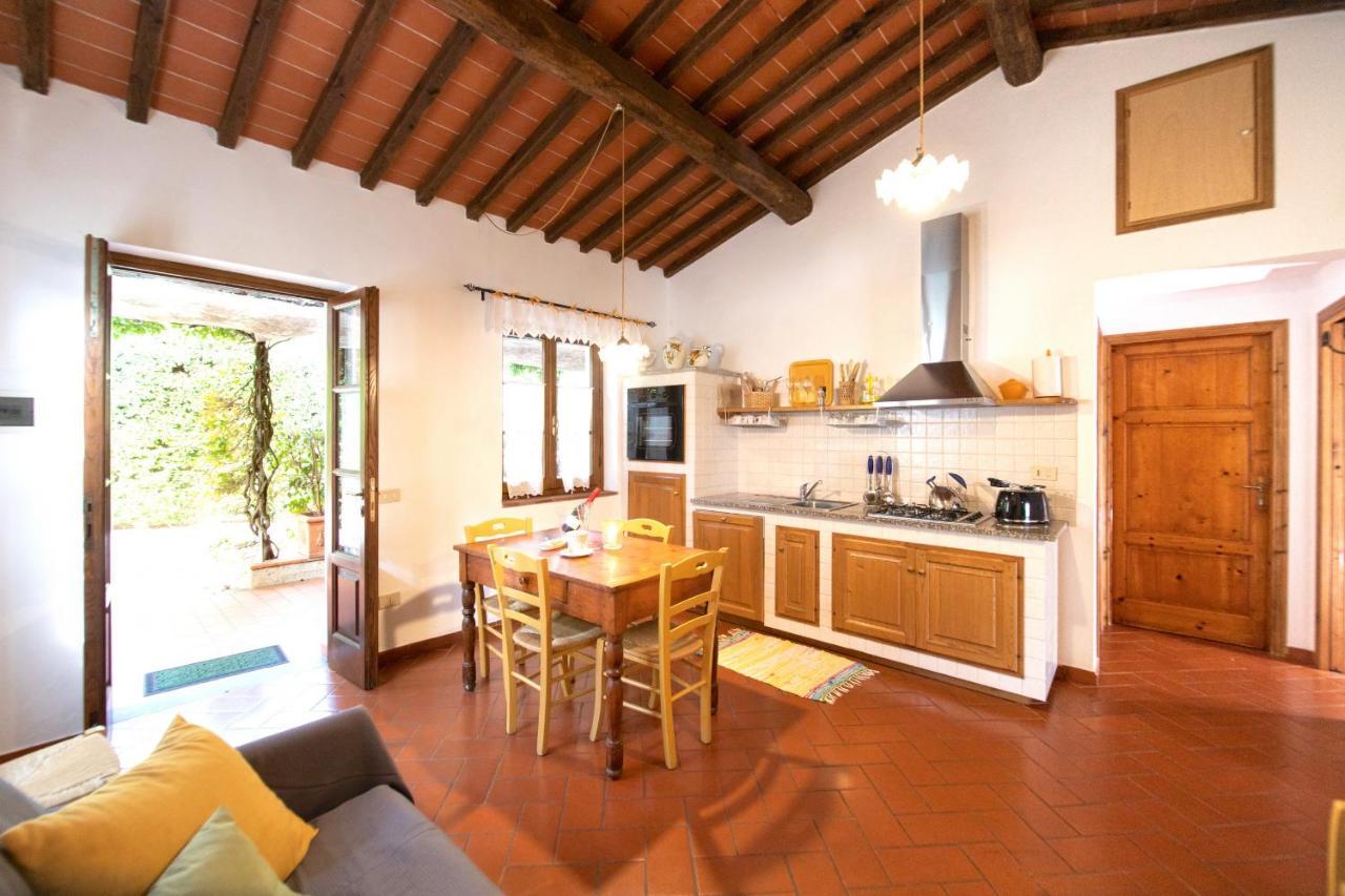 Casetta Di Butia, Gelsomino Apartment Борго-а-Моццано Экстерьер фото